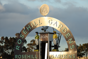 rosehill gardens sign